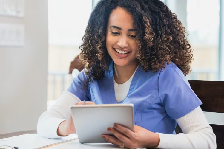 How Nurses Can Build a Strong Professional Presence on Social Media in 2025